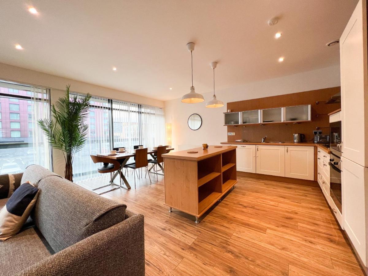 Lovely Two Bed Apartment In Finnieston Glasgow Bagian luar foto