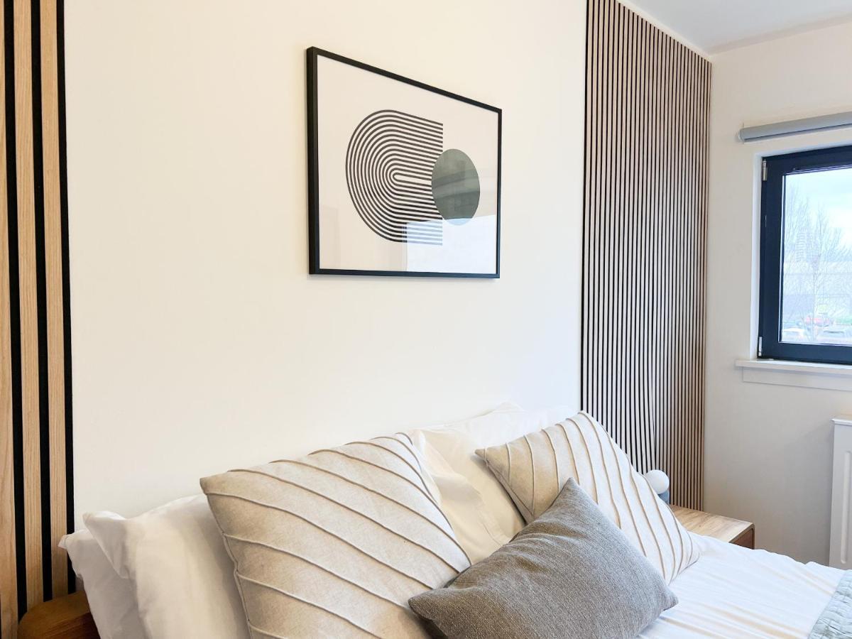 Lovely Two Bed Apartment In Finnieston Glasgow Bagian luar foto